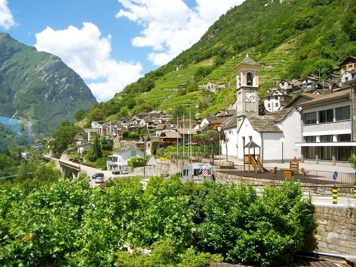 Vila Rustico Paese Vogorno Exteriér fotografie