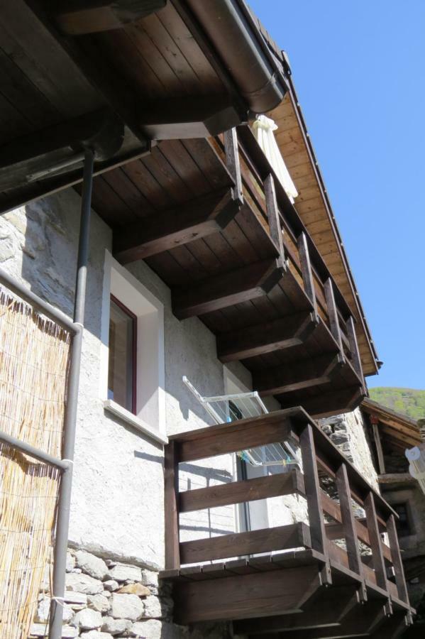Vila Rustico Paese Vogorno Exteriér fotografie